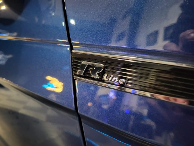 1.0 TSI 110 cv R-LINE / CARPLAY / CAMERA / REGULATEUR 