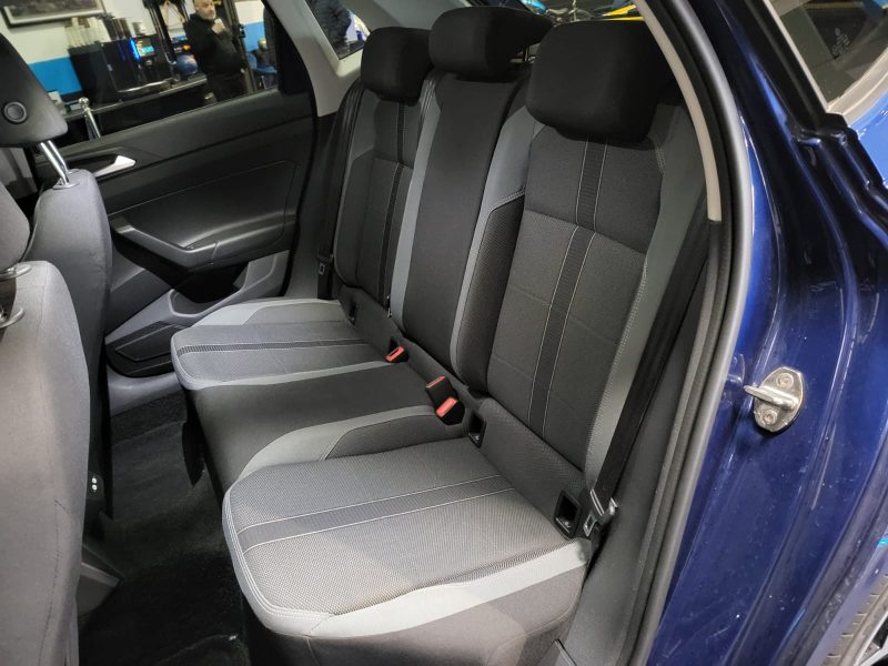 1.0 TSI 110 cv R-LINE / CARPLAY / CAMERA / REGULATEUR 