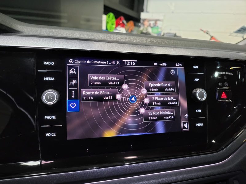 1.0 TSI 110 cv R-LINE / CARPLAY / CAMERA / REGULATEUR 