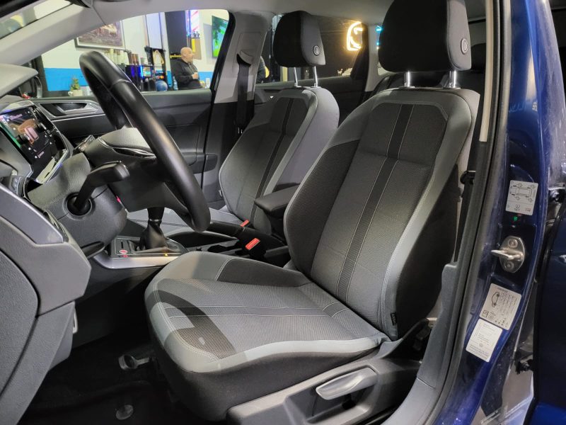 1.0 TSI 110 cv R-LINE / CARPLAY / CAMERA / REGULATEUR 