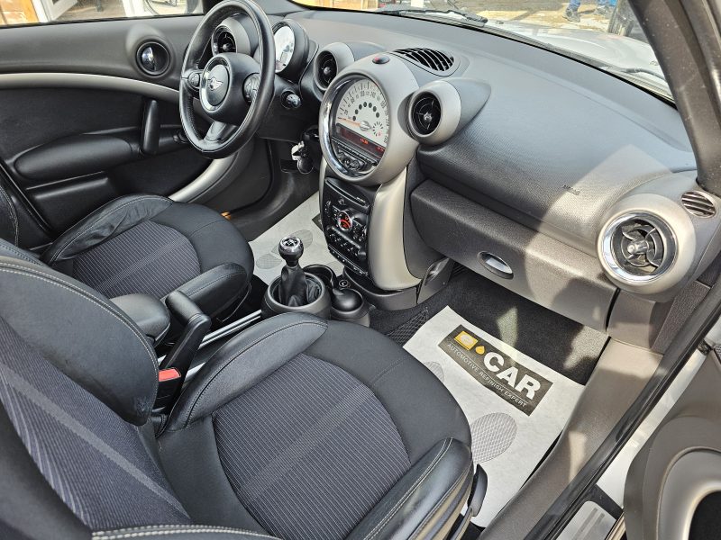 MINI COUNTRYMAN COOPER D 1,6D 112 CH CLIM 