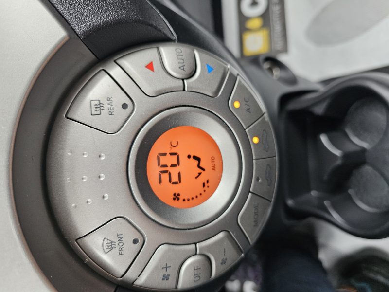 NISSAN MICRA  PHASE 2 1,2 80 CH CLIM 