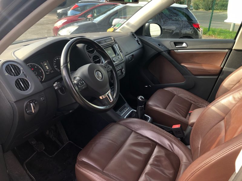 VOLKSWAGEN TIGUAN 2014