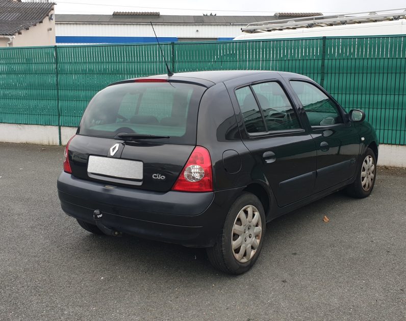 RENAULT CLIO II 1.4 16v Confort Pack Clim Authentique