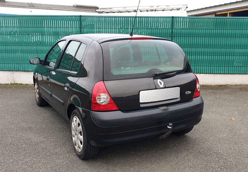 RENAULT CLIO II 1.4 16v Confort Pack Clim Authentique