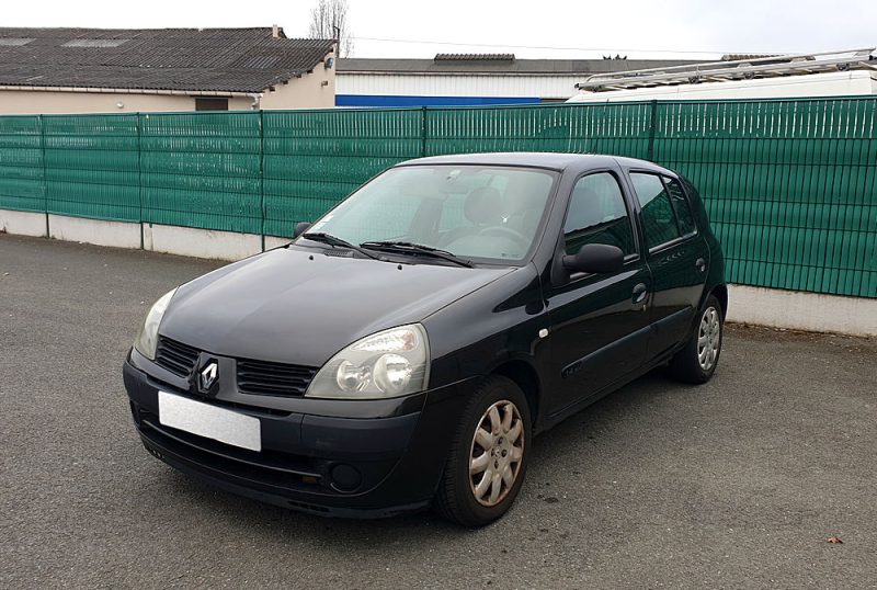 RENAULT CLIO II 1.4 16v Confort Pack Clim Authentique