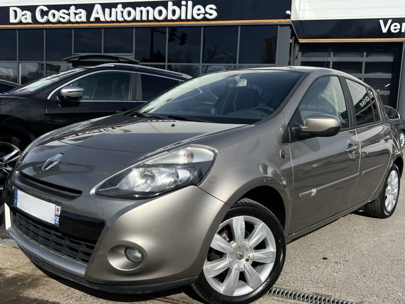 RENAULT CLIO 3 III PHASE 2 XV DE FRANCE 1.5 DCI 90 Cv PREMIERE MAIN GPS BLUETOOTH - GARANTIE 1 AN