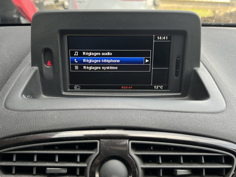 RENAULT CLIO 3 III PHASE 2 XV DE FRANCE 1.5 DCI 90 Cv PREMIERE MAIN GPS BLUETOOTH - GARANTIE 1 AN