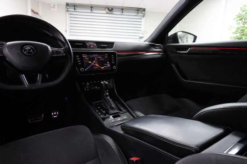 SKODA Superb Combi 2018