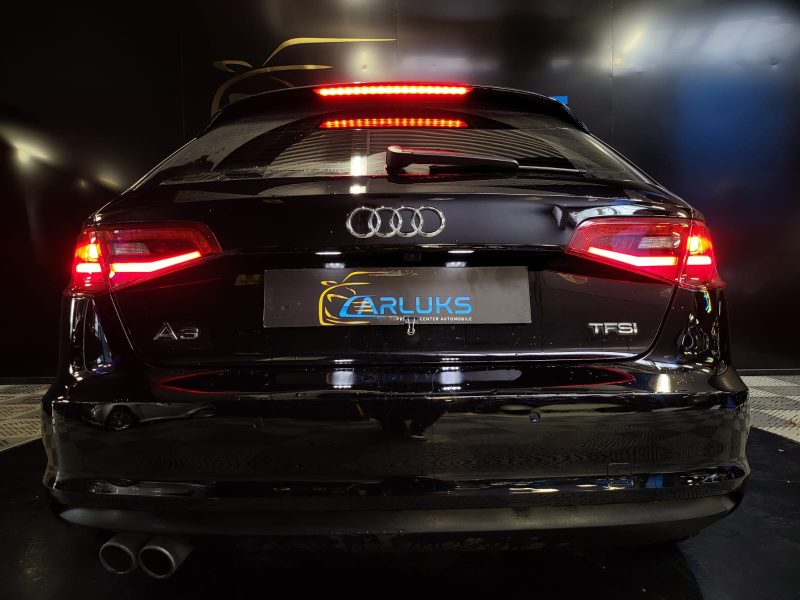 AUDI A3 SPORTBACK 1.4 TFSI 125cv AMBITION LUXE / CAMERA DE RECUL / DEMARRAGE MAIN LIBRE / INTERIEURE