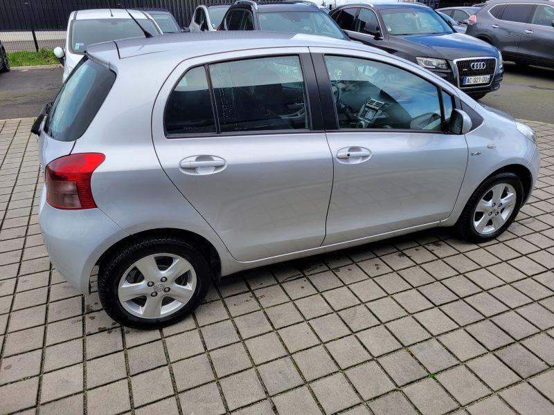 TOYOTA YARIS 2007