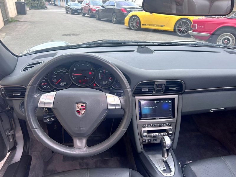 PORSCHE 911 Type 997 Carrera Cabriolet - 2006