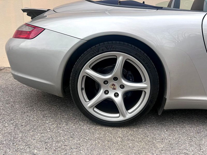 PORSCHE 911 Type 997 Carrera Cabriolet - 2006