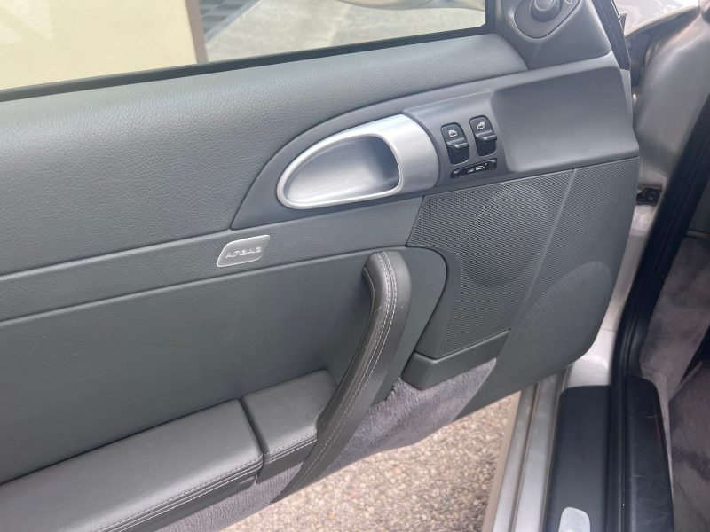 PORSCHE 911 Type 997 Carrera Cabriolet - 2006