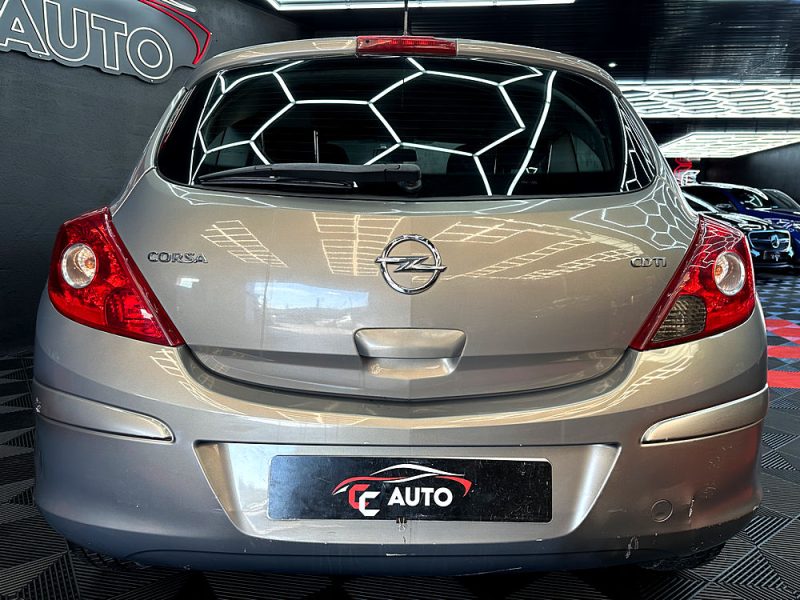 OPEL CORSA D 2011