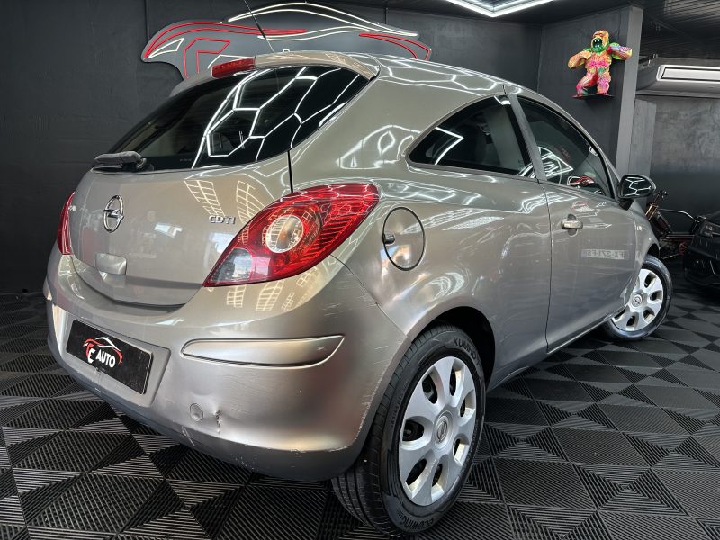 OPEL CORSA D 2011