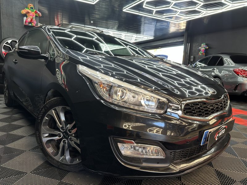 KIA PRO CEE\'D 2015
