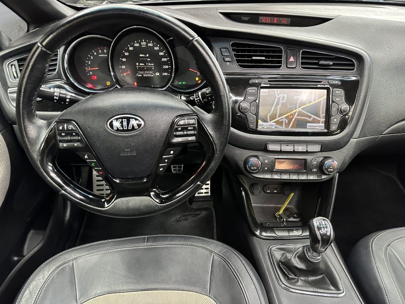 KIA PRO CEE\'D 2015