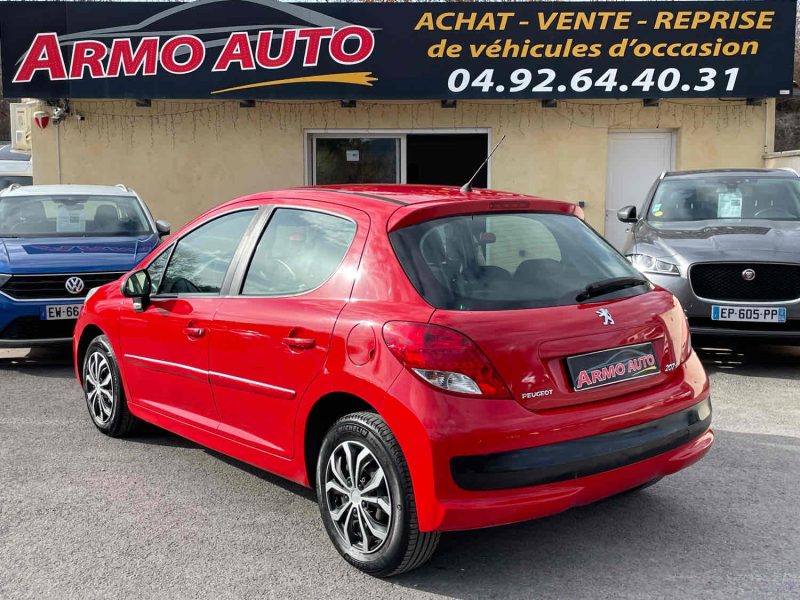 PEUGEOT 207+ 2014