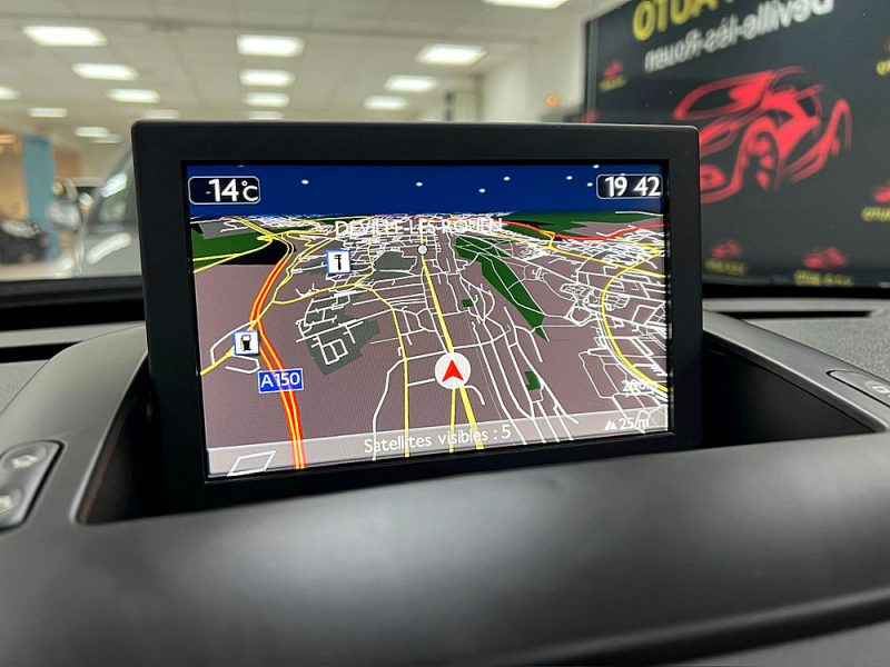 PEUGEOT 5008 1.2 Puretech 130