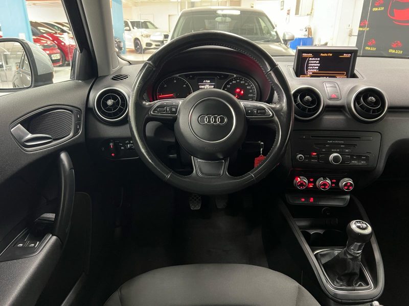 AUDI A1 1.6 TDI 90 Attraction