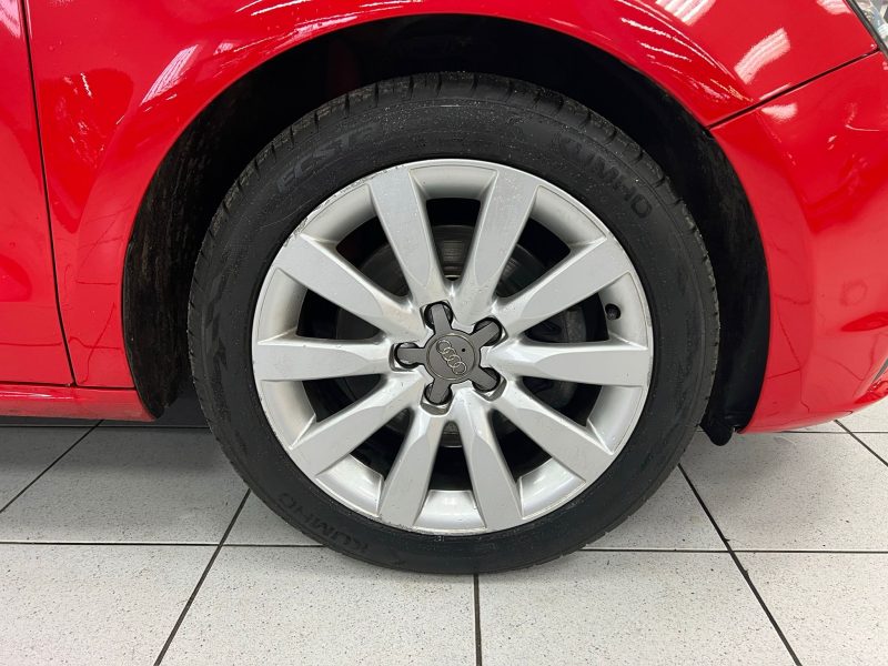 AUDI A1 1.6 TDI 105 Ambition