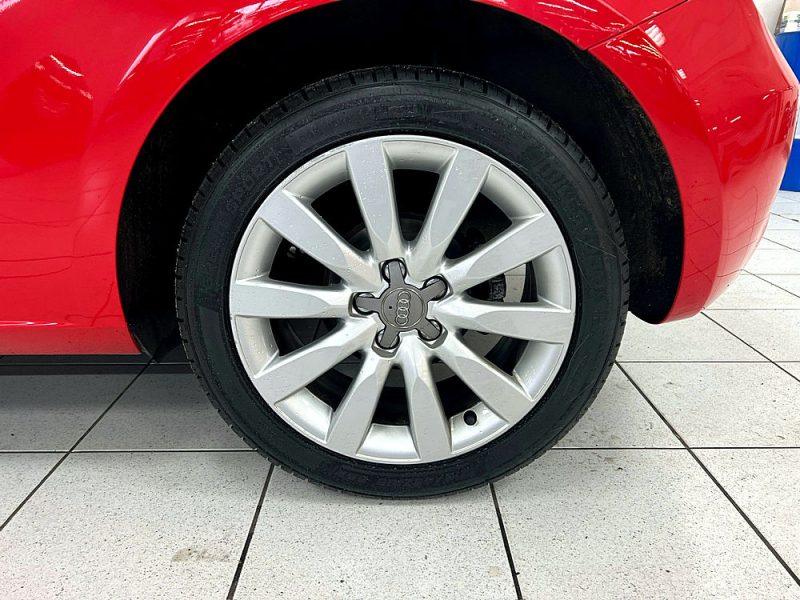 AUDI A1 1.6 TDI 105 Ambition