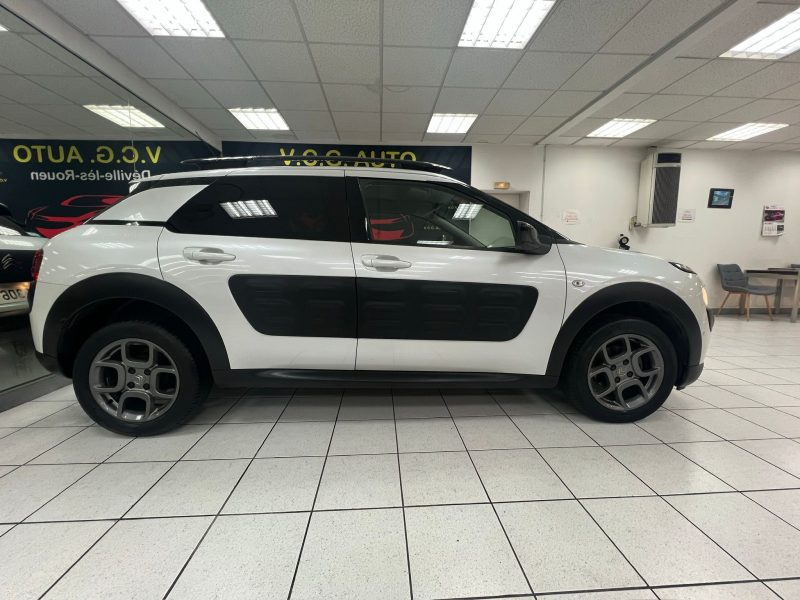 CITROEN C4 CACTUS 1.2 Puretech 110 S&S Shine