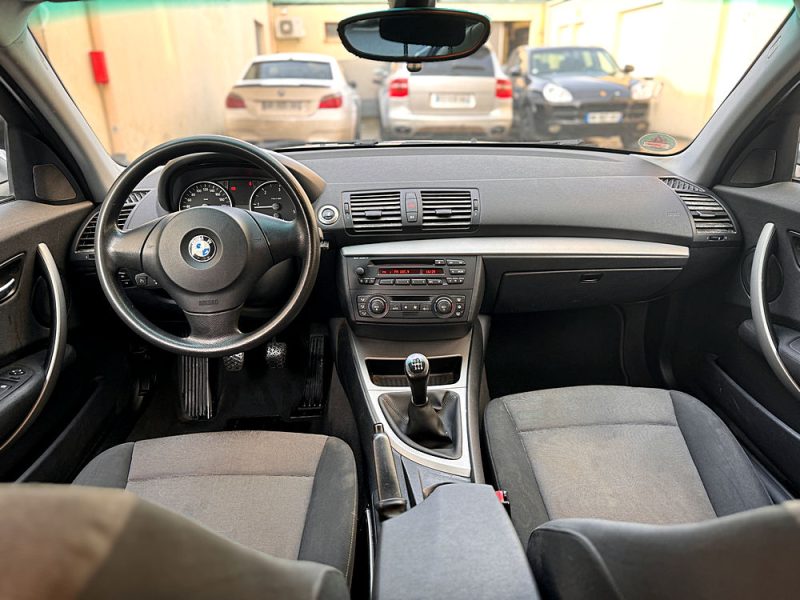BMW SERIE 1  118 D PAYEZ EN 4X !