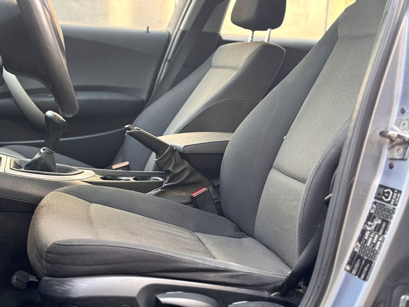 BMW SERIE 1  118 D PAYEZ EN 4X !