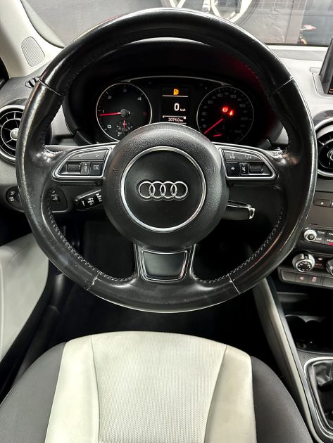AUDI A1 2012