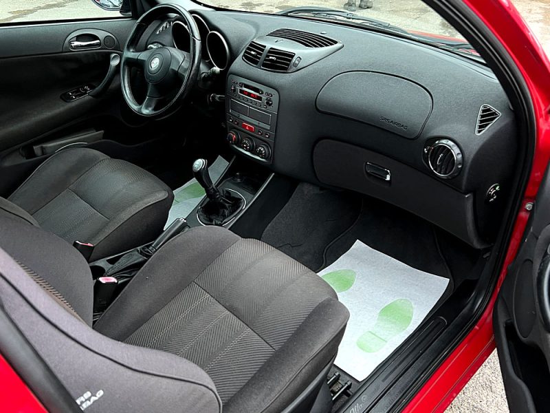 ALFA ROMEO 147 147 1.6 TS TWIN SPARK 105 Cv 79 200 Kms / ORIGINE FRANCE - GARANTIE 1 AN