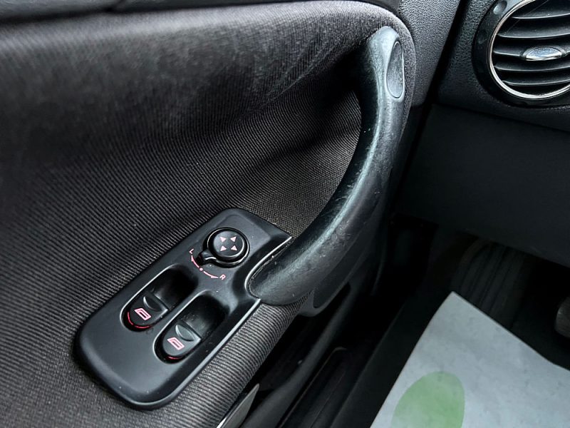 ALFA ROMEO 147 147 1.6 TS TWIN SPARK 105 Cv 79 200 Kms / ORIGINE FRANCE - GARANTIE 1 AN