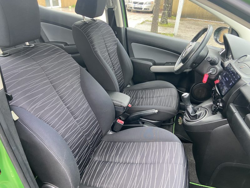 MAZDA 2  1.4 MZR-CD 68cv ELEGANCE 