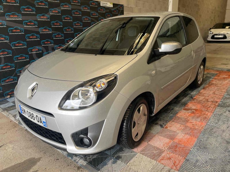 RENAULT TWINGO II 1.2 16V 1149cm3 75cv