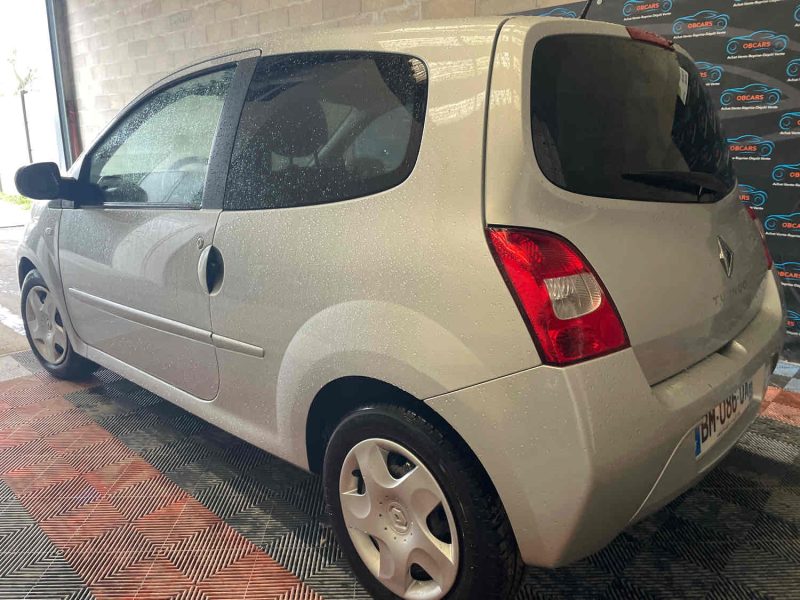RENAULT TWINGO II 1.2 16V 1149cm3 75cv