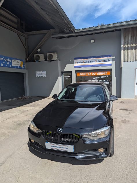 BMW Série 3 (F30) 318d  143ch Business