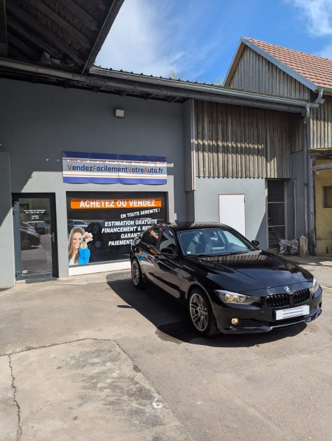 BMW Série 3 (F30) 318d  143ch Business