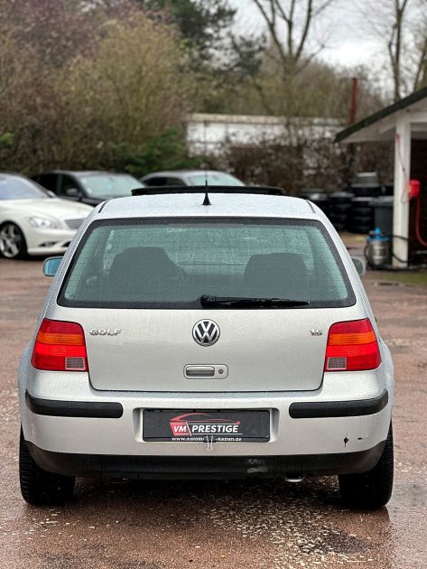 VOLKSWAGEN GOLF 1998
