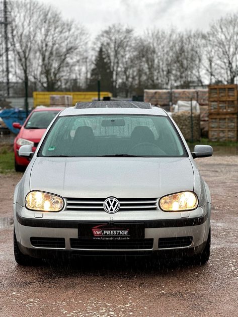 VOLKSWAGEN GOLF 1998