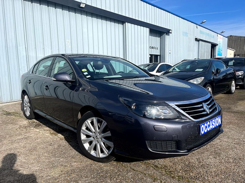 RENAULT LATITUDE 2011