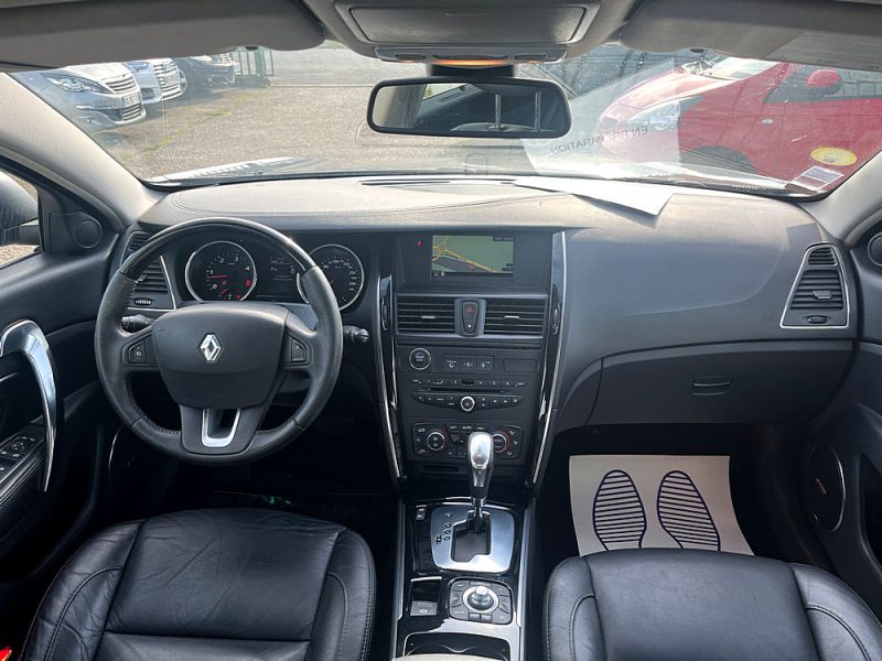 RENAULT LATITUDE 2011