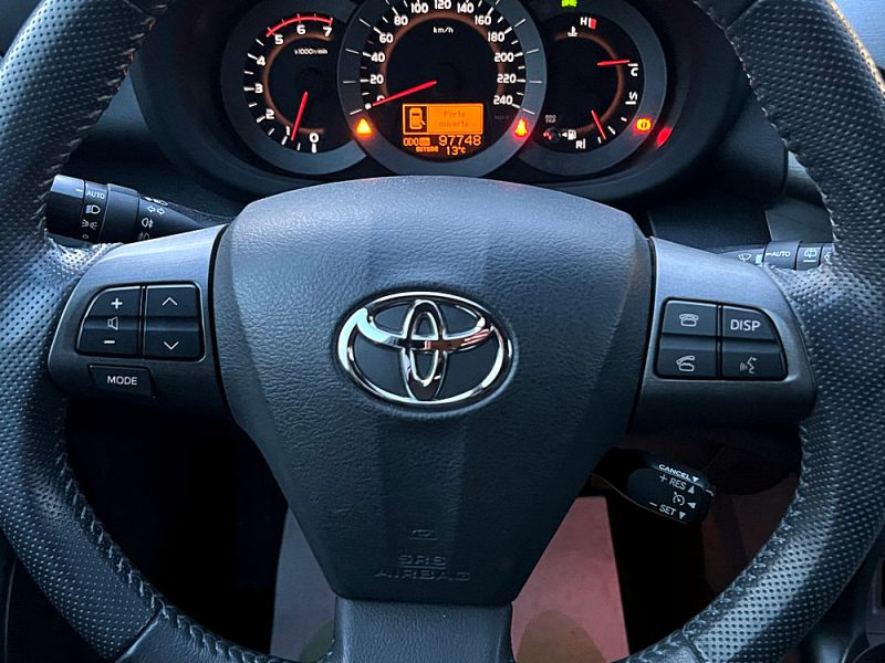 TOYOTA RAV4 III PHASE 2 2.2 D-4D 150 Cv 2WD PREMIERE MAIN ECRAN / CAMERA RECUL - GARANTIE 1 AN