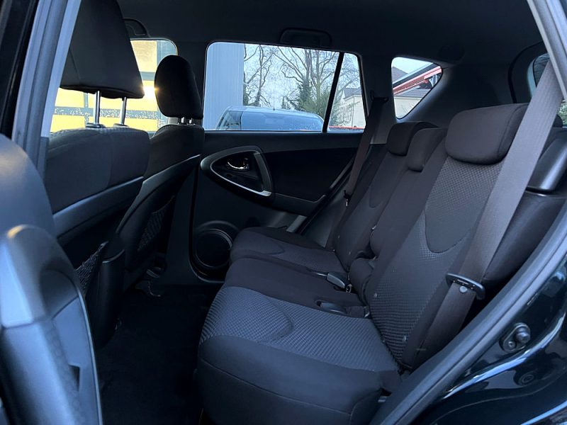 TOYOTA RAV4 III PHASE 2 2.2 D-4D 150 Cv 2WD PREMIERE MAIN ECRAN / CAMERA RECUL - GARANTIE 1 AN