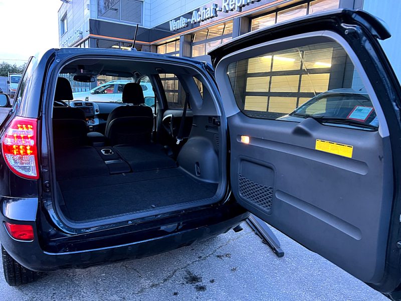 TOYOTA RAV4 III PHASE 2 2.2 D-4D 150 Cv 2WD PREMIERE MAIN ECRAN / CAMERA RECUL - GARANTIE 1 AN