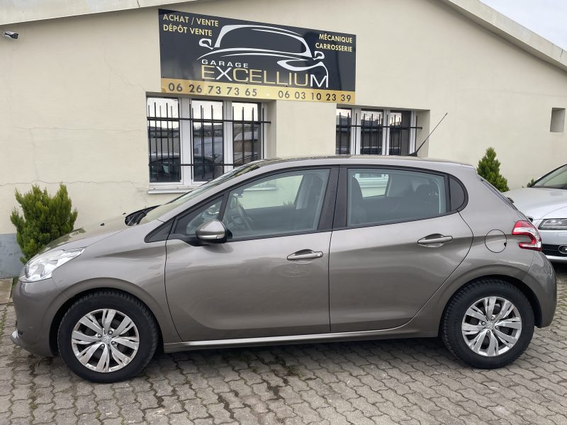 PEUGEOT 208 I 2012