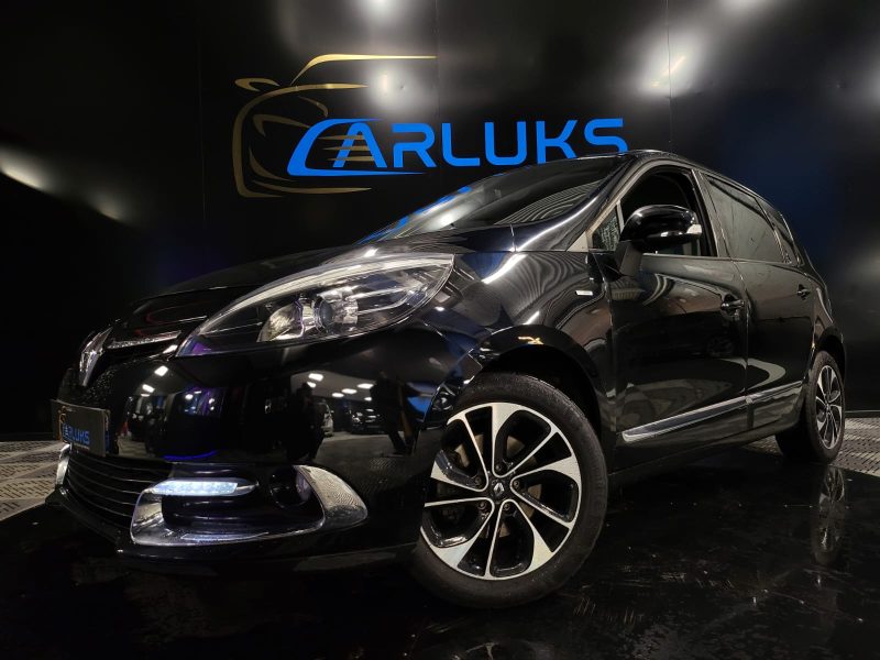 RENAULT SCENIC 1.5 dCi 110cv BOSE 1ER MAIN / CAMERA DE RECUL / RADAR AV ET AR / KEYLESS GO 