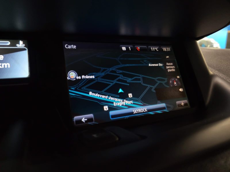 RENAULT SCENIC 1.5 dCi 110cv BOSE 1ER MAIN / CAMERA DE RECUL / RADAR AV ET AR / KEYLESS GO 