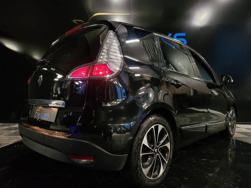 RENAULT SCENIC 1.5 dCi 110cv BOSE 1ER MAIN / CAMERA DE RECUL / RADAR AV ET AR / KEYLESS GO 