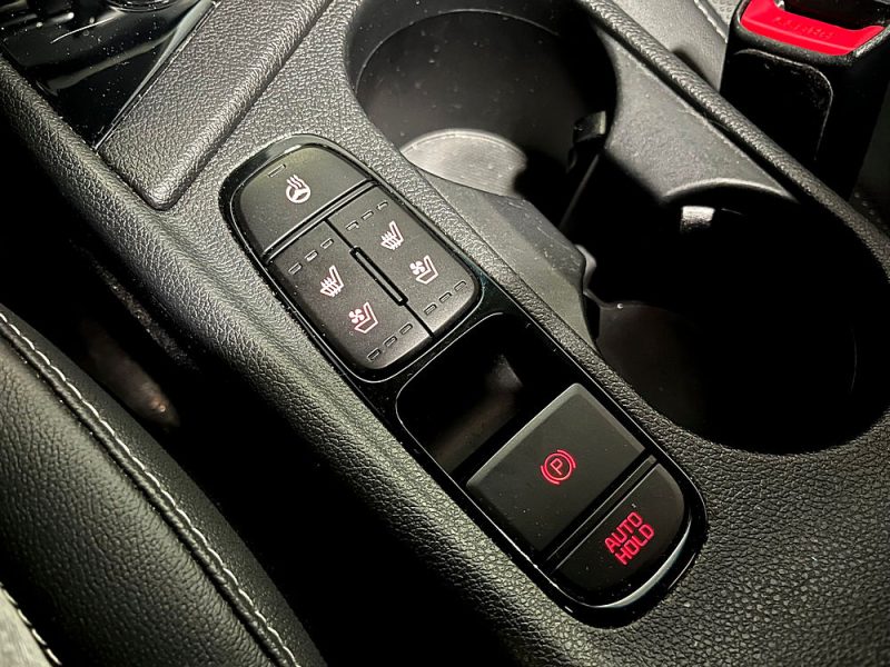 1.6 GDI Plug-in Hybrid 141 cv RECHARGEABLE / TO / SIEGES ELCETRIQUE